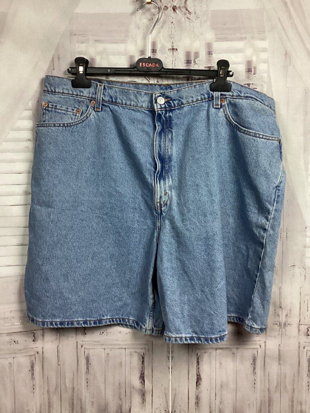 Levi’s Shorts Relaxed Fit Blue NWT 24W
